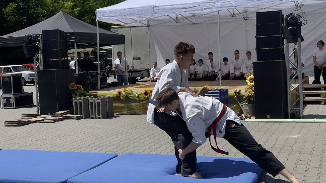 Mobirise Website Builder